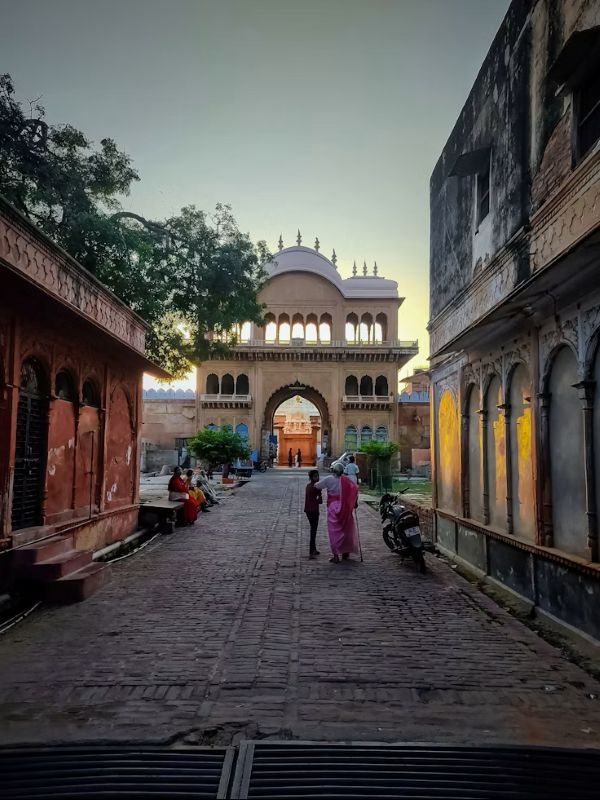 A temple lane in Mathura