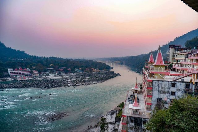 Laxman Jhula at sunset