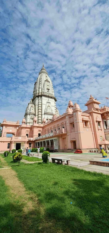 Shri Vishwanath Temple at Banaras Hindu University