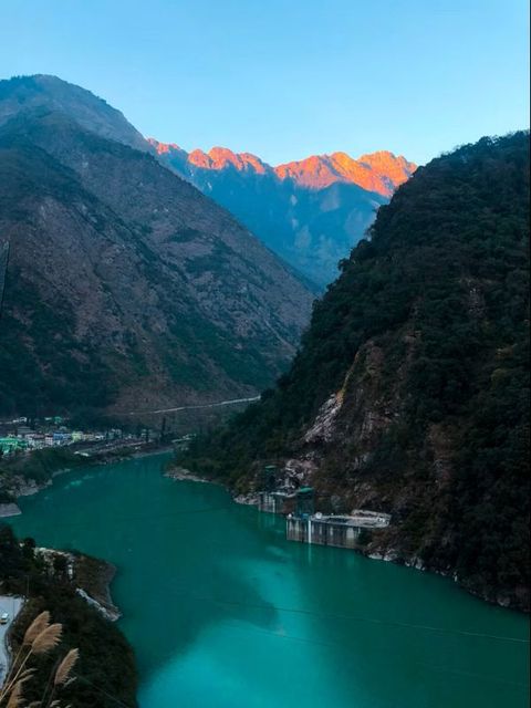 Sunset over the Rangit river valley